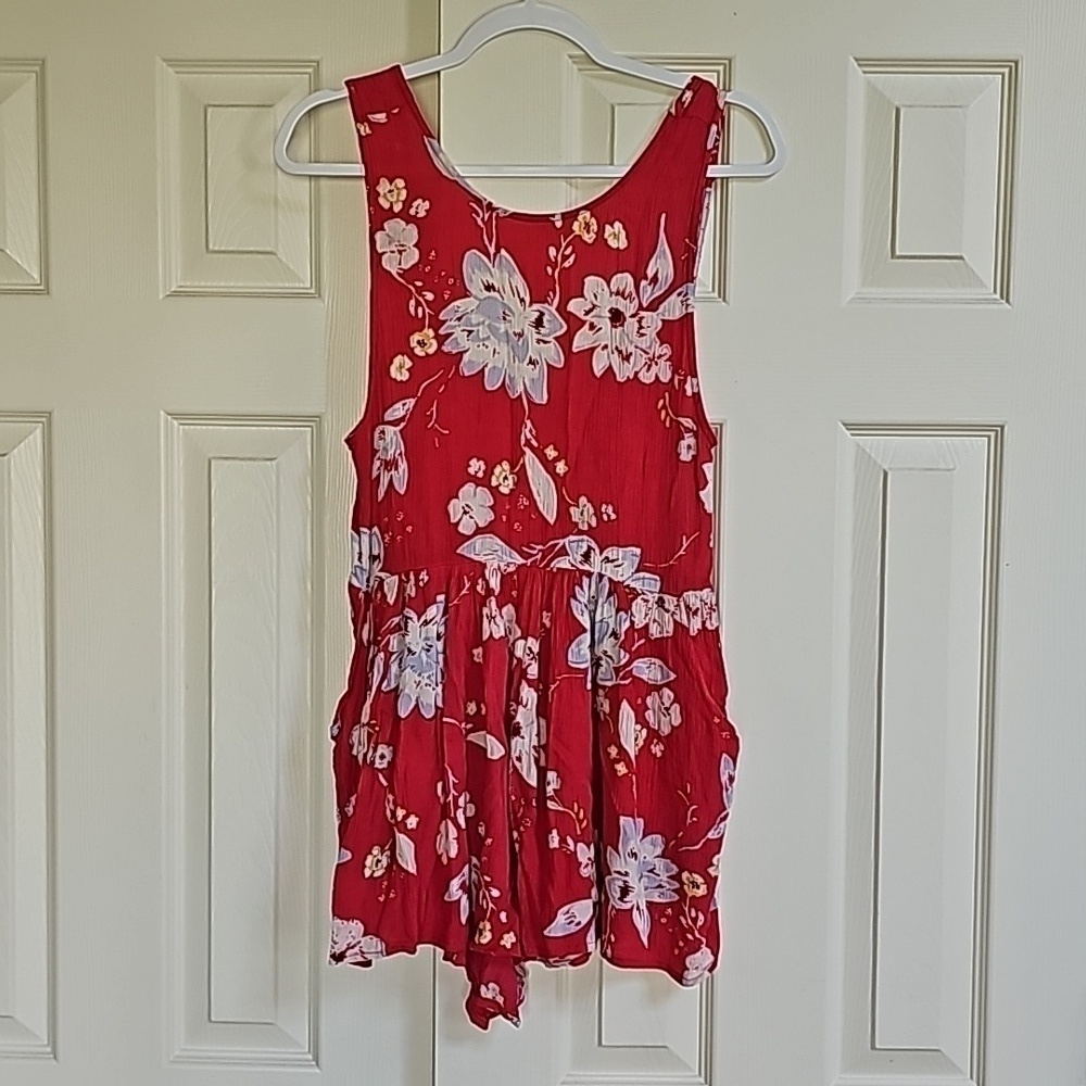Billabong Wild Berry Desert Dreams Floral Romper with Pockets Size Small